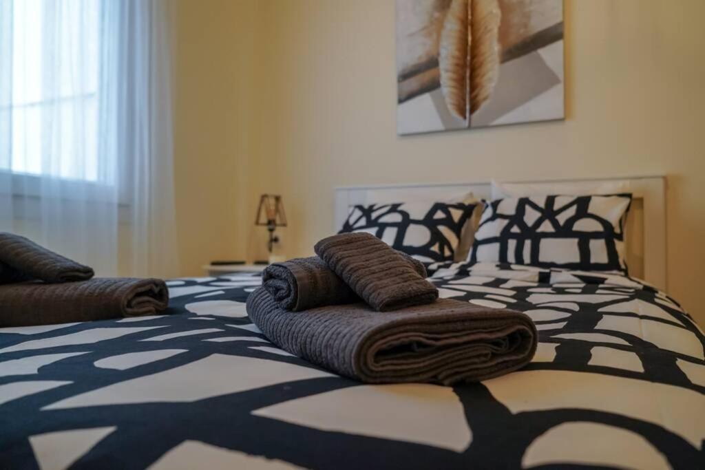 Modern Apartment In The City Center Яніна Екстер'єр фото